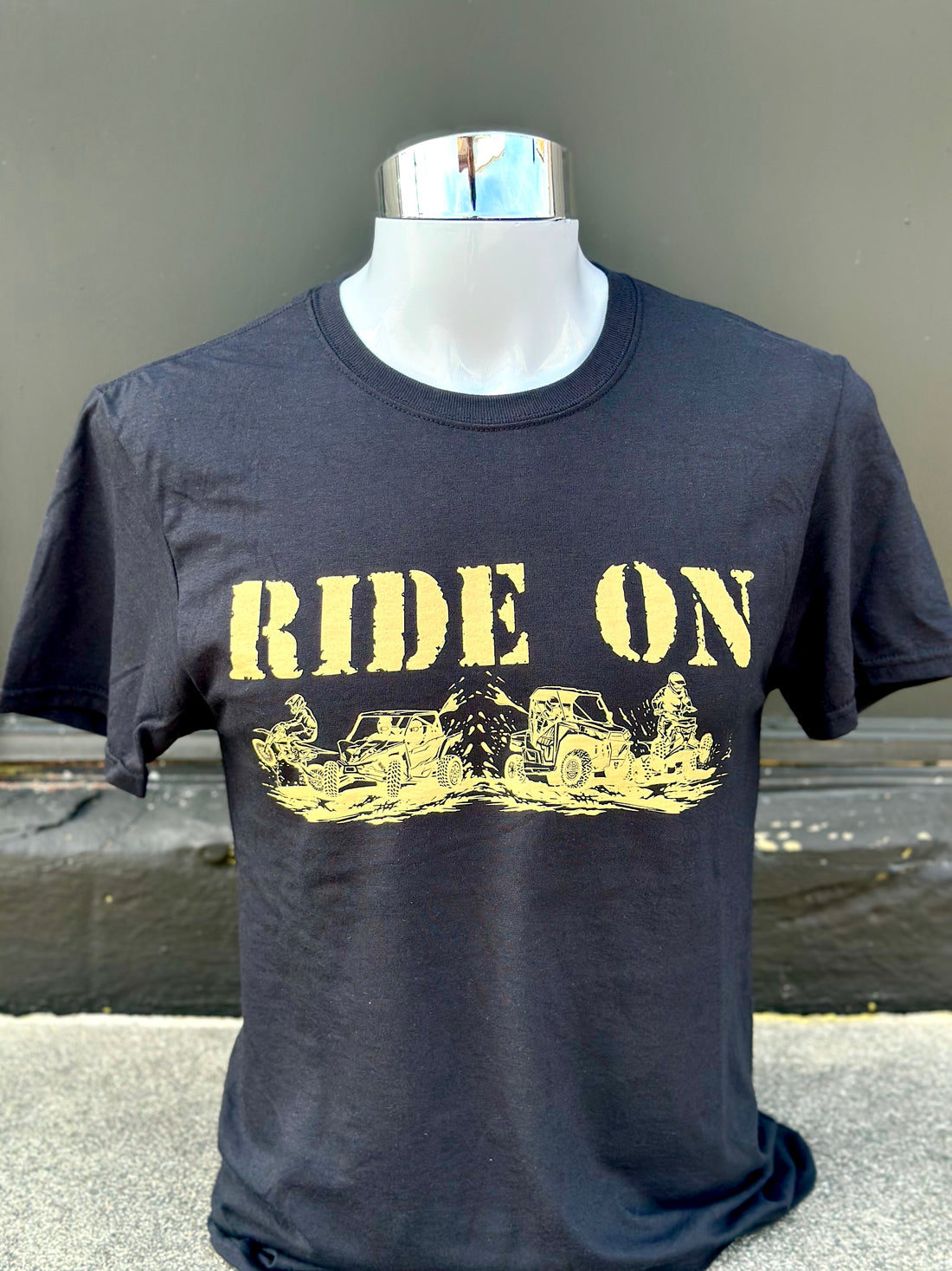 JD: Get Muddy Tee